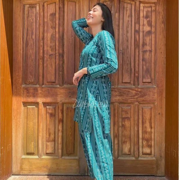 Summer Collection: Digital Printed Lawn Chunri Suit