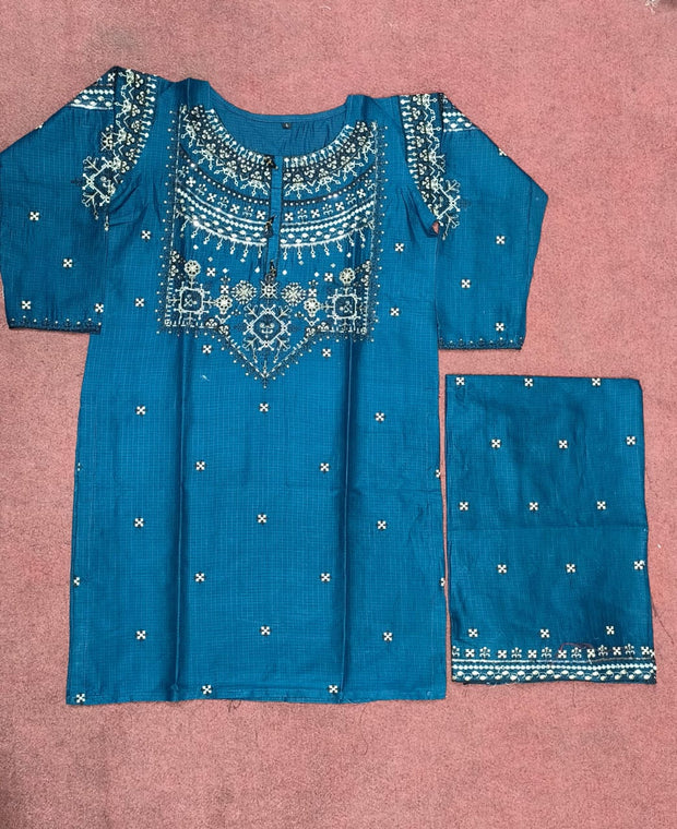 Elegant Hand-Embroidered Cotton Kurti with Dupatta – Traditional & Stylish